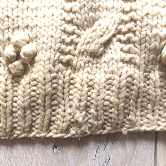 Handknit Cable Knit Bubble Stitch Wool Sweater in Cream - Picture 7 of 13